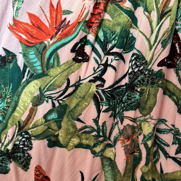 Floral Flowy Top - Picture 7 of 7